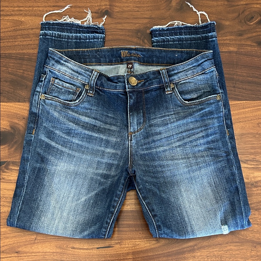 Kut from the Kloth Women's Ankle Jeans in Distressed Blue